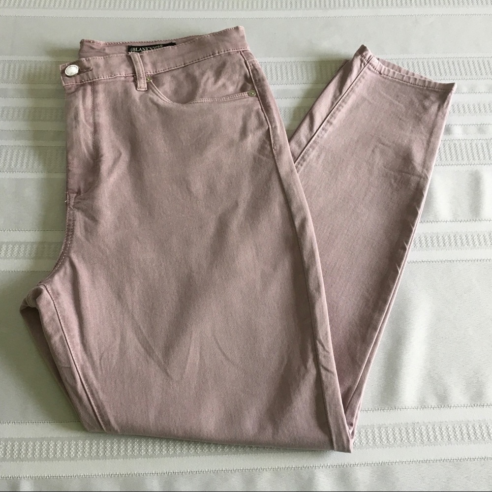 🔖Skinny Jeans - Size 14🔖